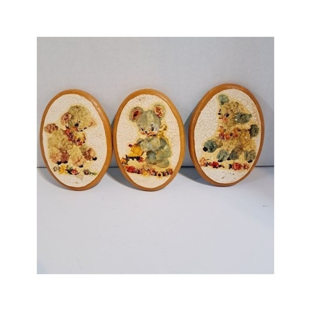 Vintage Nursery Wall Art Plaques Set of 3 Lamb Bear Multicolor Oval Decor